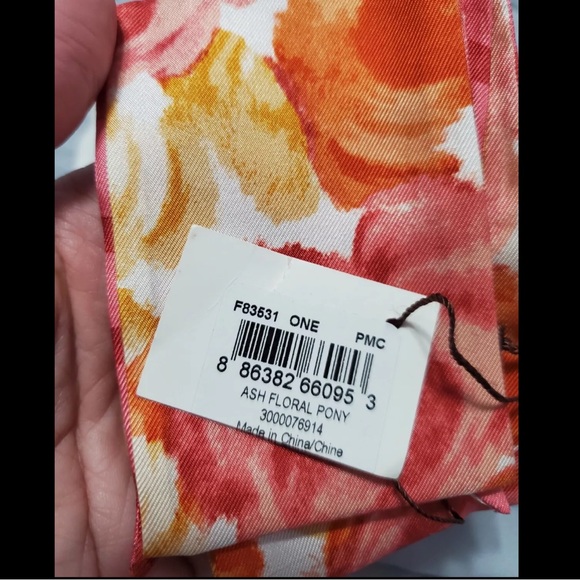 Coach Signature C Ash Floral Pony/Twilly NWT - Picture 4 of 9